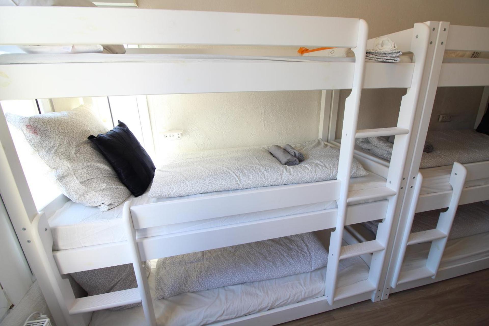 Hotel Ulm Zentrum - Komplettes Zimmer, Hochbett, Android Tv & Eigenem Bad - Perfekt Fuer Familien & Gruppen Kültér fotó